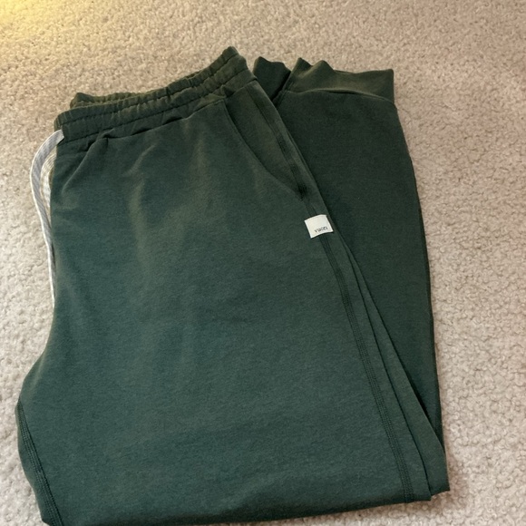 Vuori Forest Green Joggers with Drawstring - Picture 5 of 7